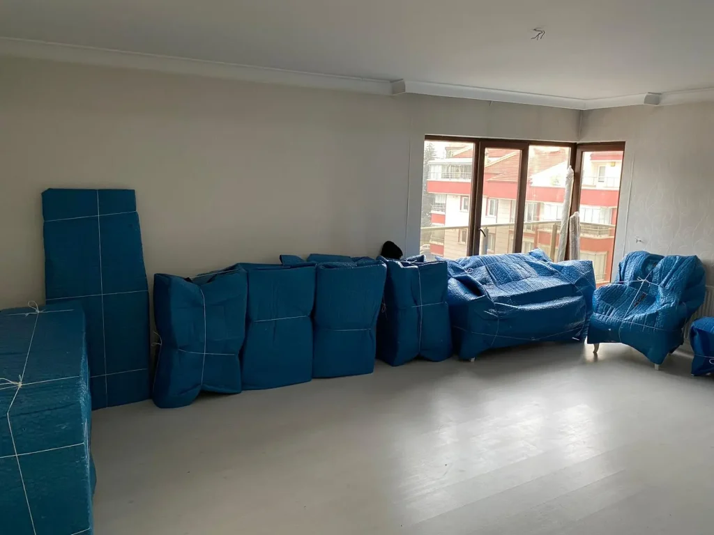Eryaman evden eve nakliyat profesyonel paketleme.